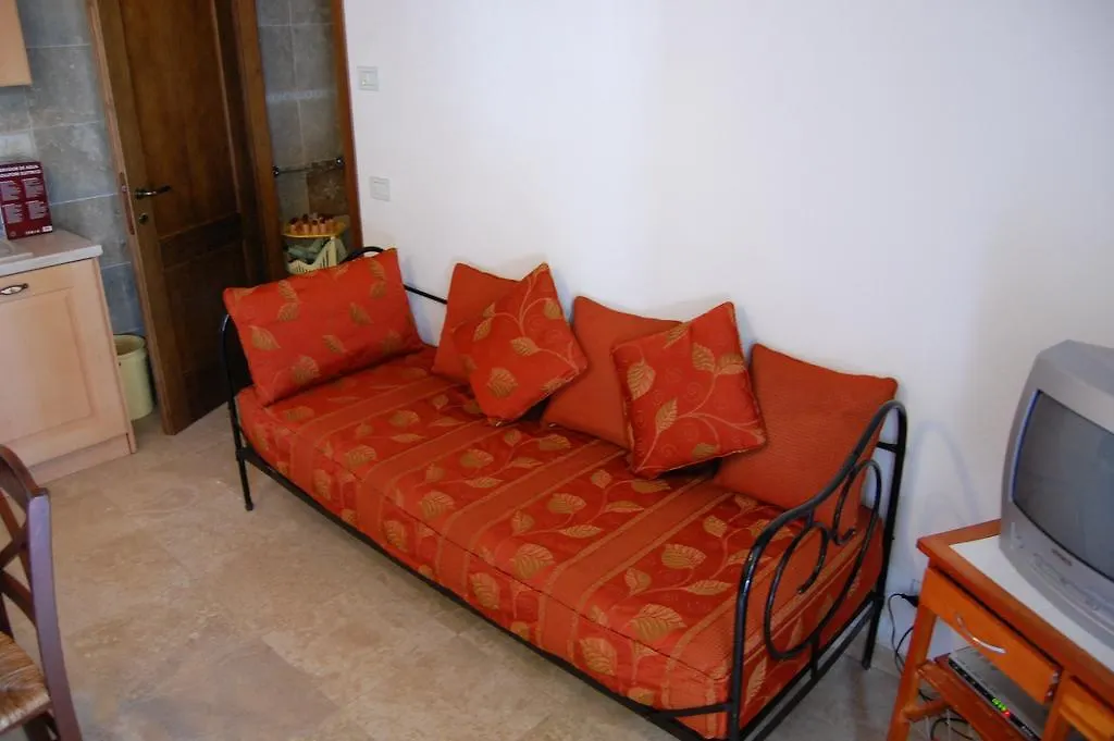 Country house La Spiga D'Oro Guest House Pozzo  Italy